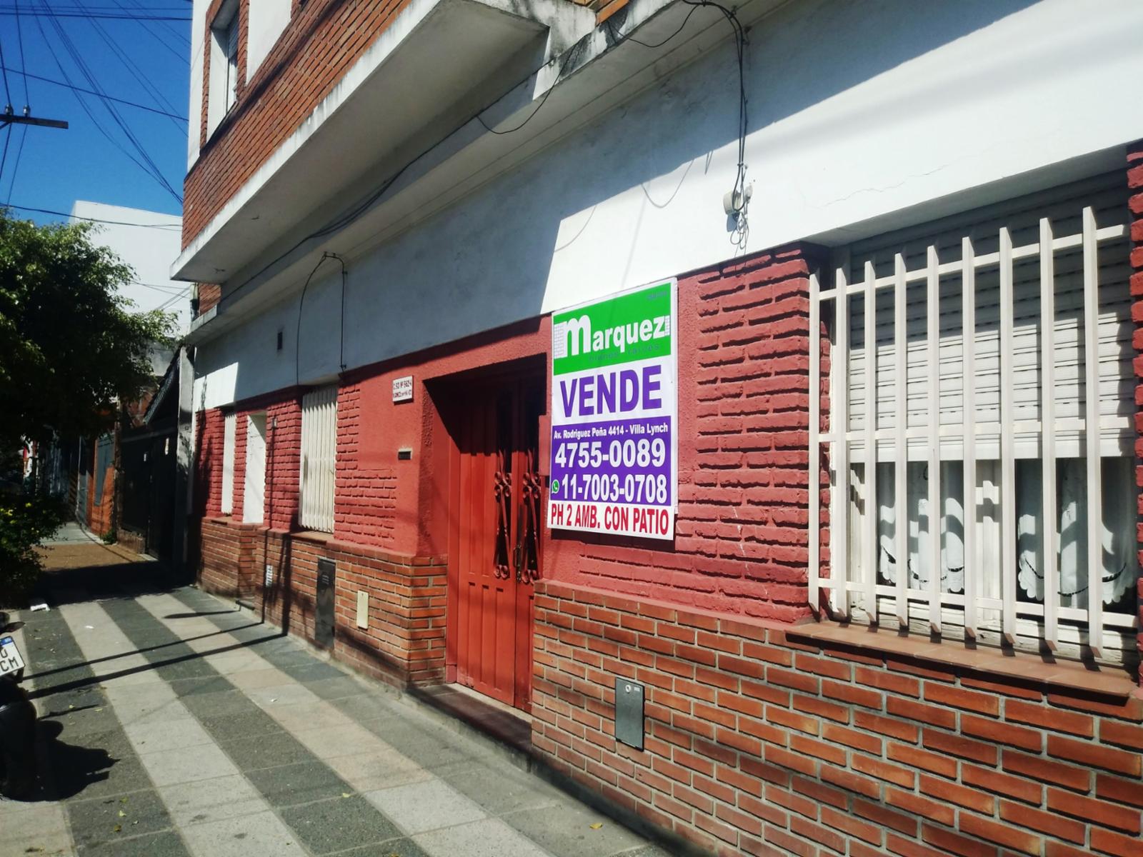 VENTA PH 2 ambientes con patio
