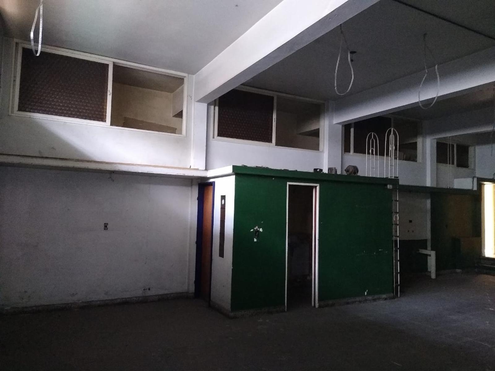 LOCAL/DEPOSITO 90M2 PROXIMO A CABA - 4