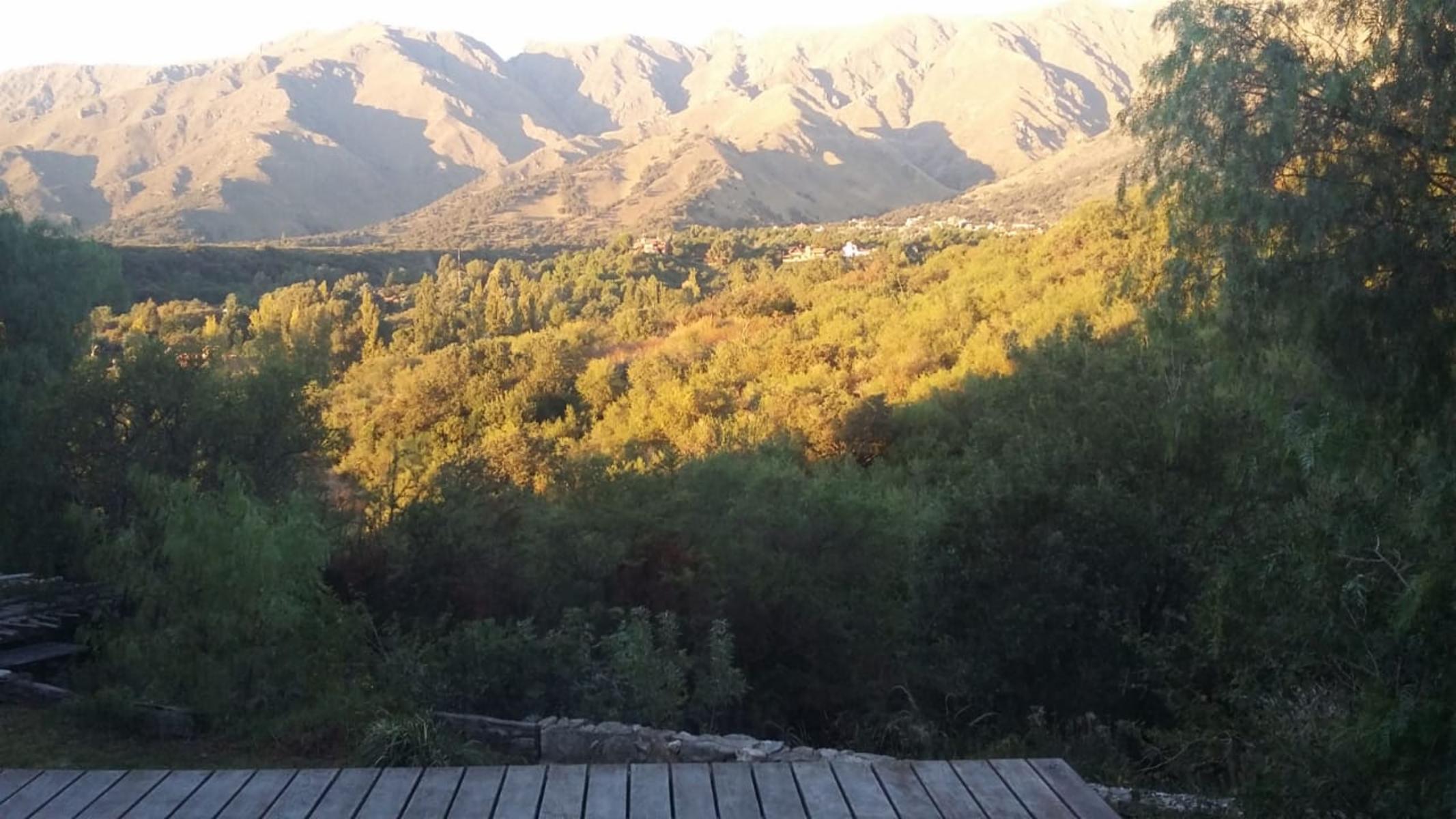 LOTE Parque Los Nogales / Unico de 2000 Mts — foto 2