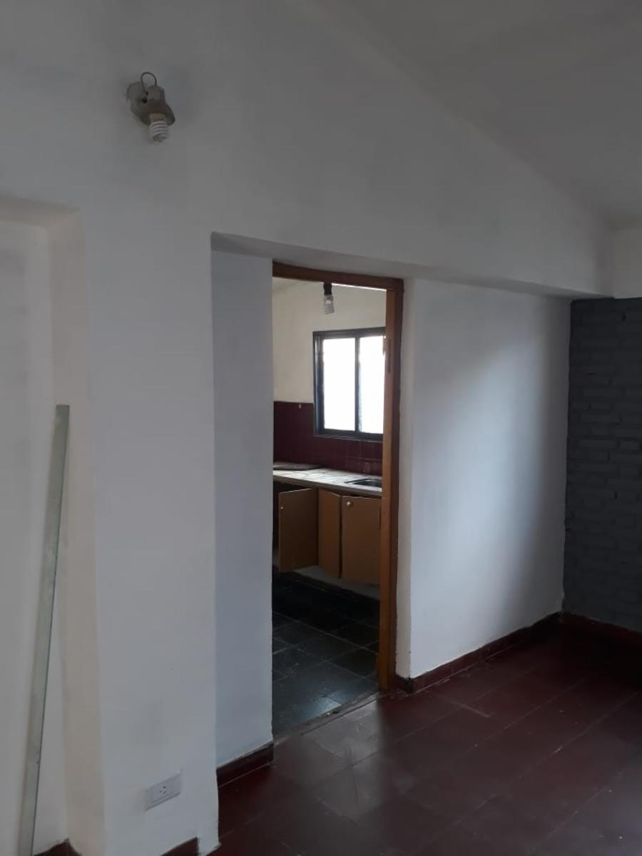 OPORTUNIDA EN VENTA LOCAL COMERCIAL Y VIVIENDA SOBRE AVENIDA — foto 5