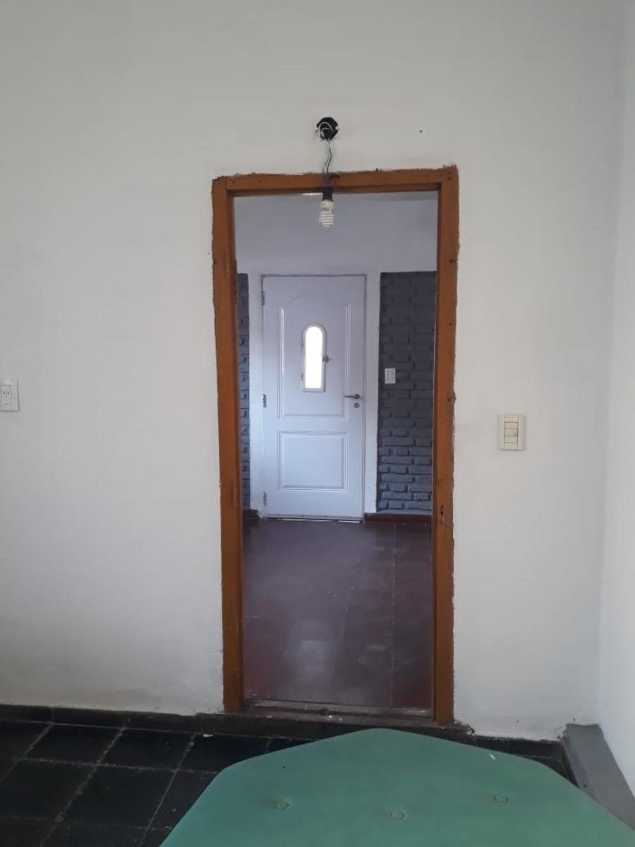 OPORTUNIDA EN VENTA LOCAL COMERCIAL Y VIVIENDA SOBRE AVENIDA — foto 10