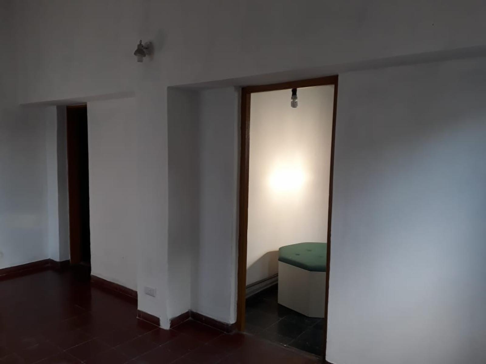 OPORTUNIDA EN VENTA LOCAL COMERCIAL Y VIVIENDA SOBRE AVENIDA — foto 14