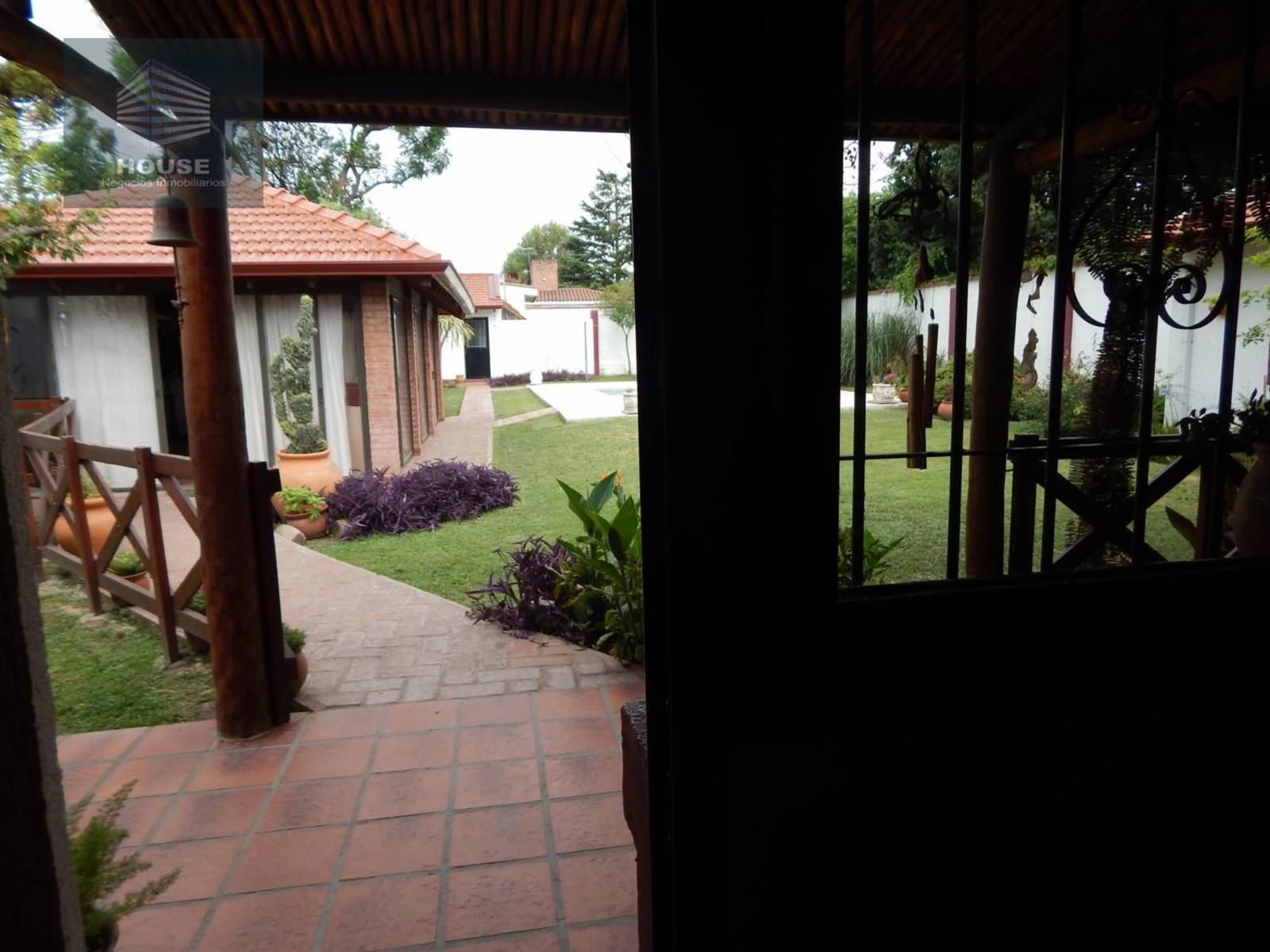 Bº QUIZQUIZACATE - A MTS DE RICARDO ROJAS - IMPECABLE - APTA CRÉDITO - RECIBO MENOR - PISCINA Y GRAN PARQUE — foto 8