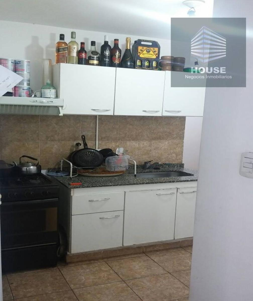 BARRIO COFICO - FRENTE CON BALCÓN - GAS NATURAL - EXPENSAS BAJAS — foto 8