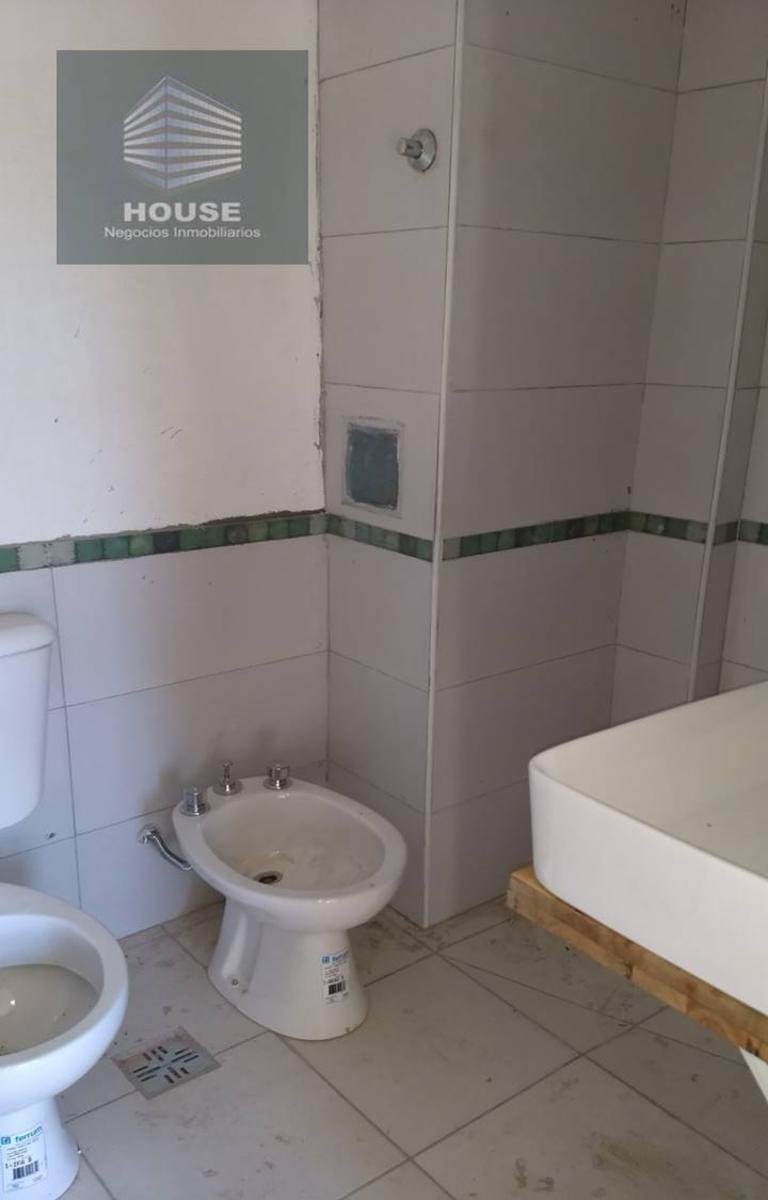 Bº ALTO ALBERDI - DUPLEX EN VENTA- MUY LUMINOSO.- GAS NATURAL — foto 9