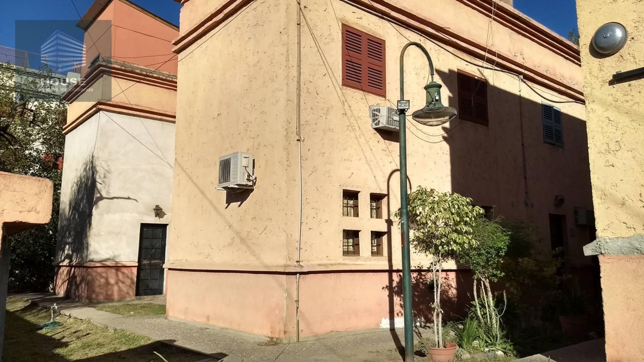CAMINO A SAN CARLOS - DUPLEX EN VENTA - TERRAZA PROPIA - COCHERA