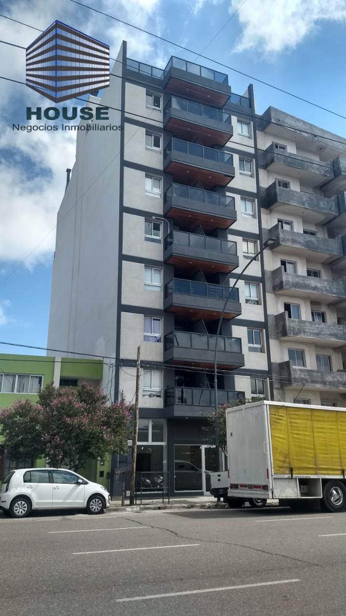 Bº GRAL PAZ -MUY LUMINOSO C/ BALCON EDIFICIO C/ PISCINA Y ASADORES — foto 4