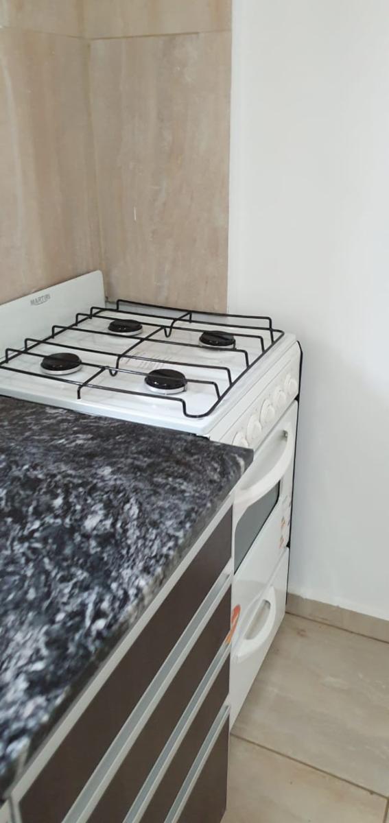 Bº ALBERDI - DUPLEX EN VENTA - DOS DORMITORIOS - EDIFICIO C/ ASADORES Y PILETA — foto 6