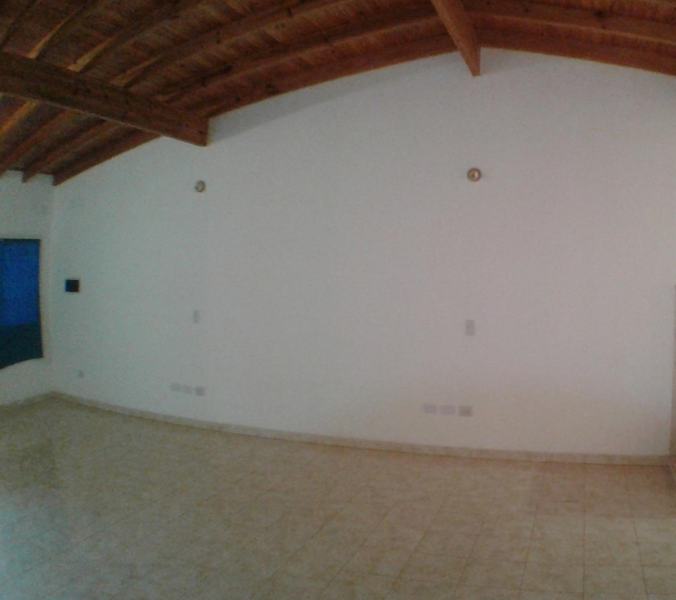 CASA DE 3 DORMITORIOS SOBRE CALLE 111 DE POSADAS. MUY PRÁCTICA POR SUS CARACTERÍSTICAS. — foto 3