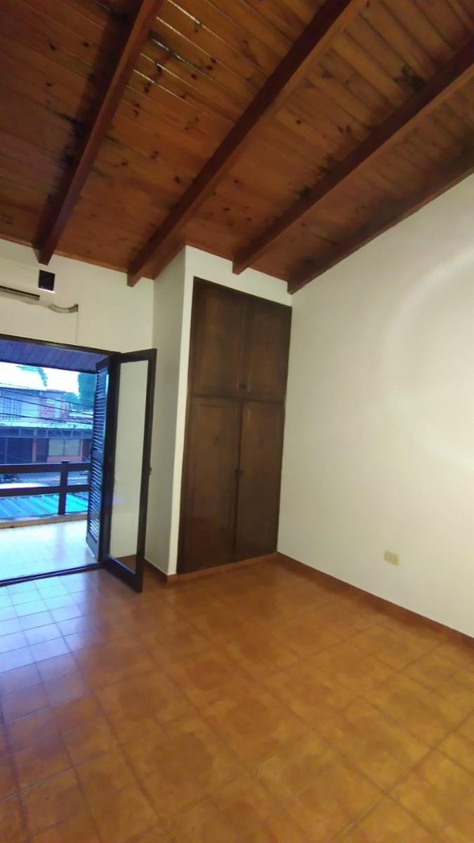PRECIOSO PH EN VENTA SOBRE AV. LOPEZ Y PLANES - EXCELENTE UBICACIÓN. IMPERDIBLE - 3