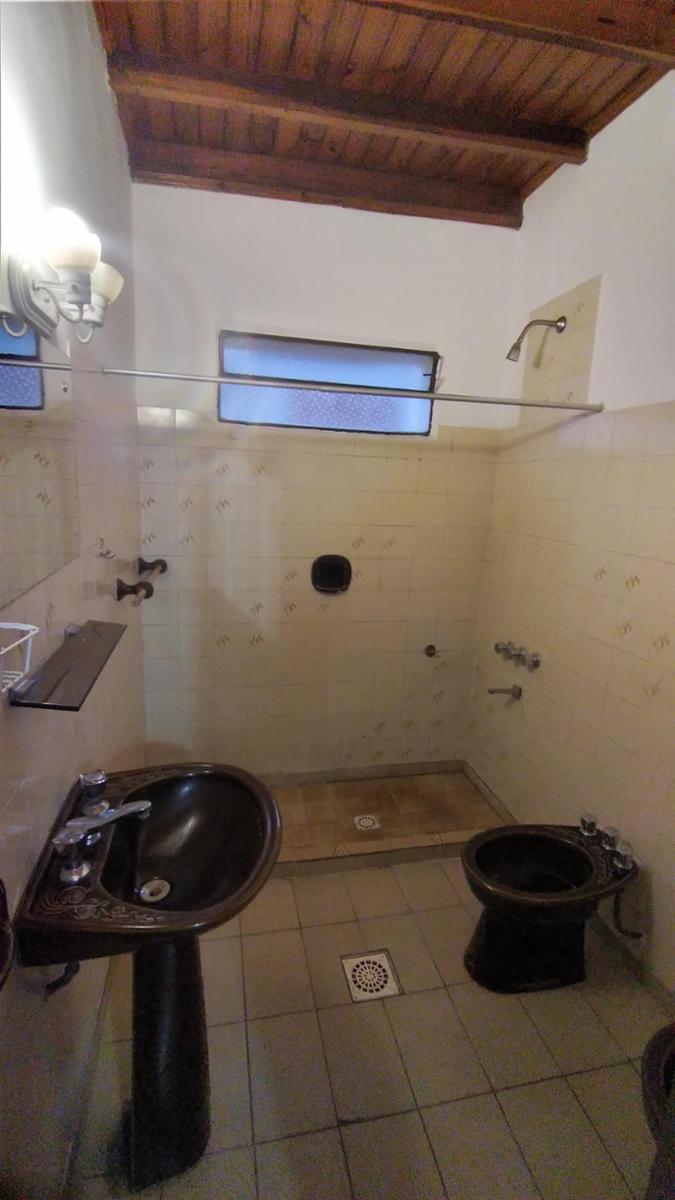 PRECIOSO PH EN VENTA SOBRE AV. LOPEZ Y PLANES - EXCELENTE UBICACIÓN. IMPERDIBLE - 7
