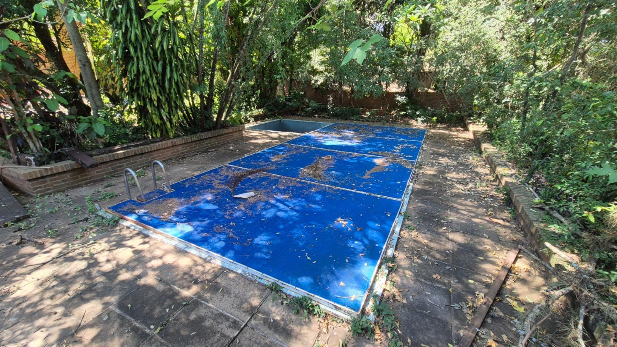 EXCLUSIVA CASA EN VENTA SOBRE CALLE BRASIL A PASOS DE LA COSTANERA DE LA CIUDAD. — foto 14