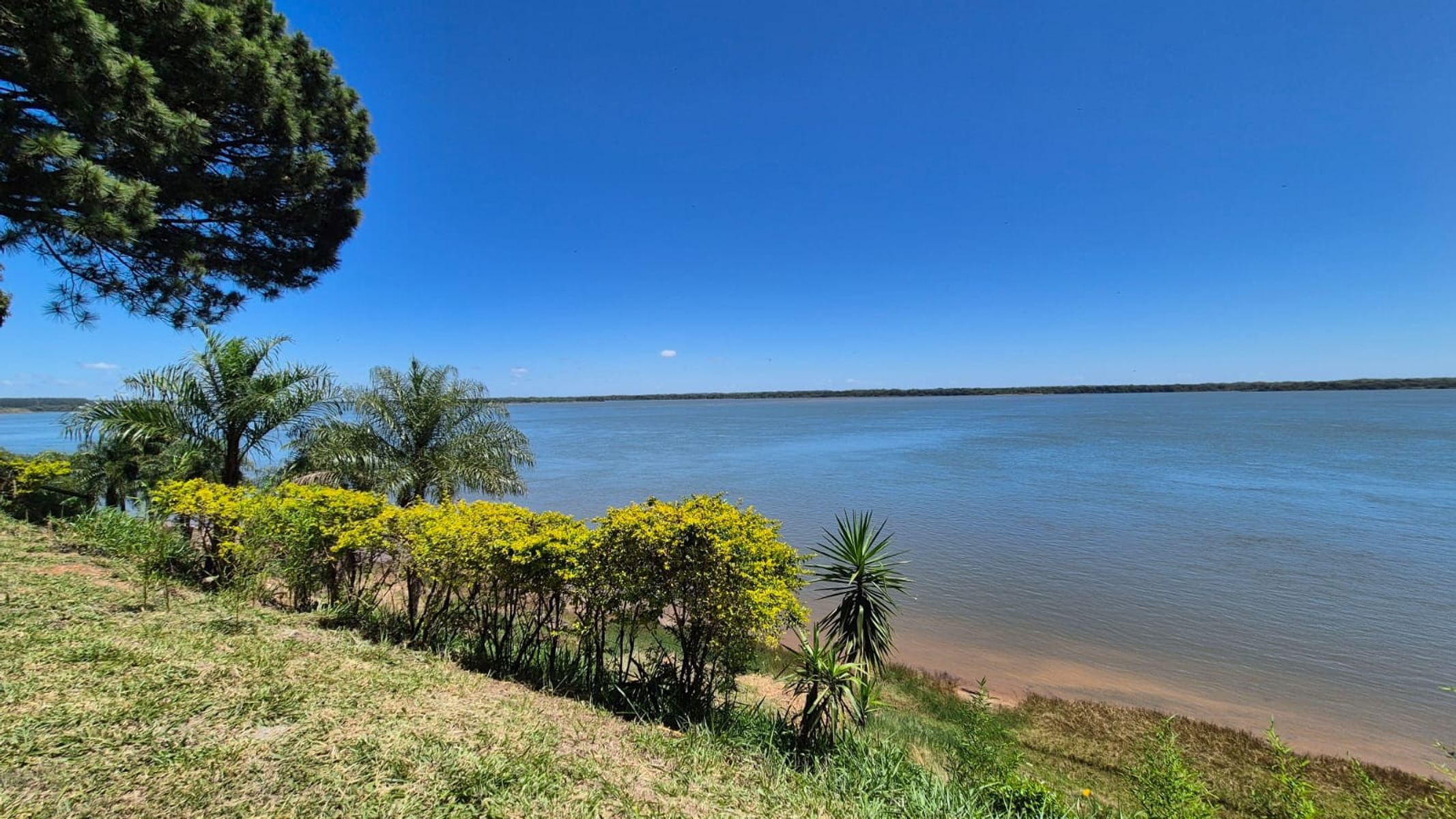 LA CASA DE TU SUEÑOS EN VENTA HERMOSA CON SALIDA AL RÍO PARANÁ — foto 4