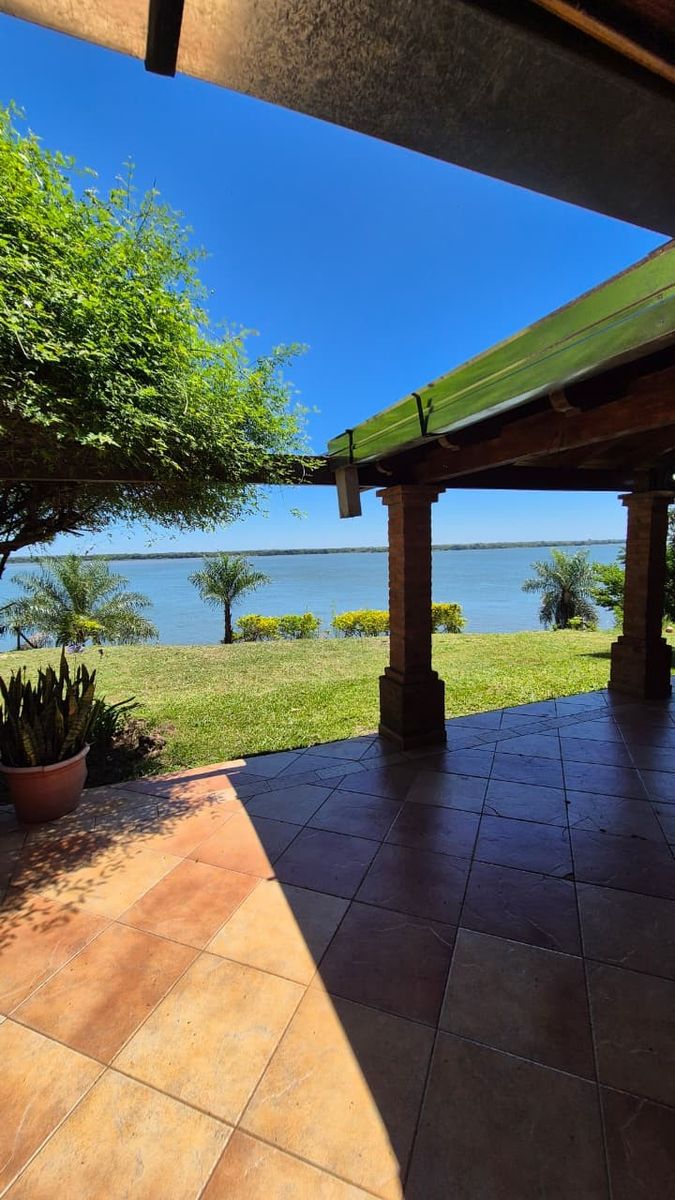 LA CASA DE TU SUEÑOS EN VENTA HERMOSA CON SALIDA AL RÍO PARANÁ — foto 13