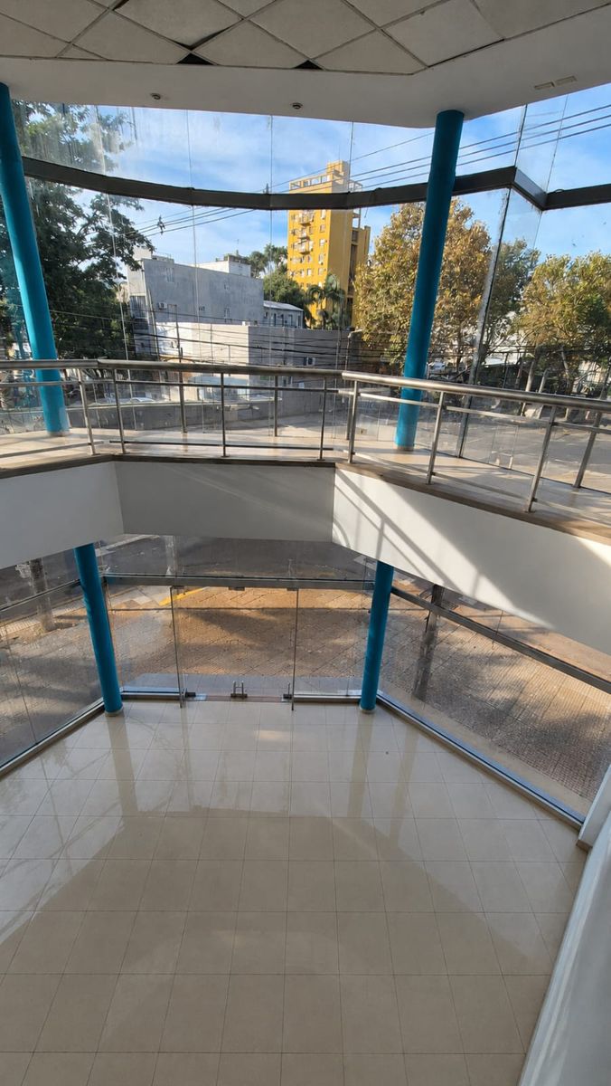 EXCLUSIVO LOCAL COMERCIAL EN ALQUILER EN EL MICROCENTRO DE LA CIUDAD DE POSADAS - 4