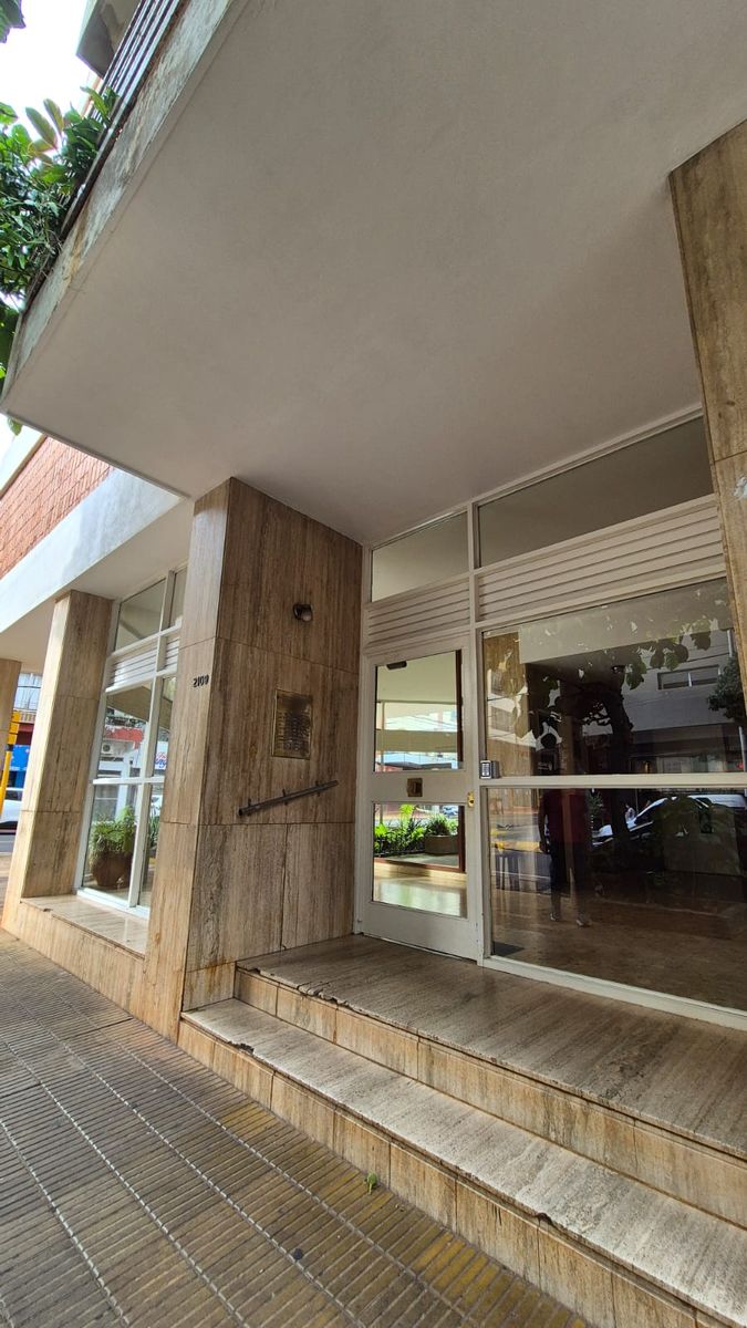 DEPARTAMENTO AMOBLADO EN ALQUILER EN EL CENTRO DE LA CIUDAD DE POSADAS - 2