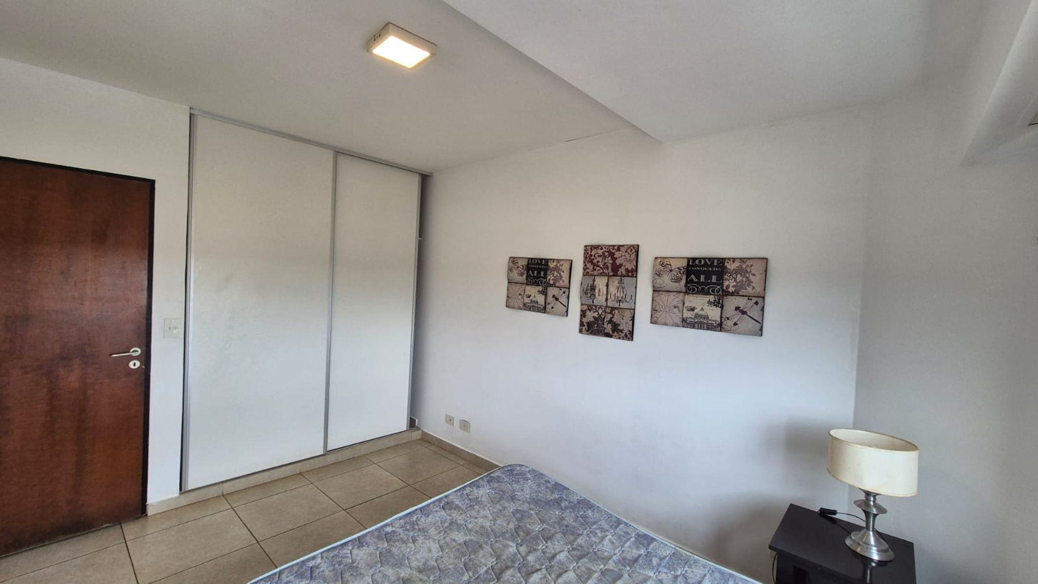 PECIOSO DEPARTAMENTO AMOBLADO DE 1 DORMITORIO EN VENTA EN LA CIUDAD DE POSADAS - 4