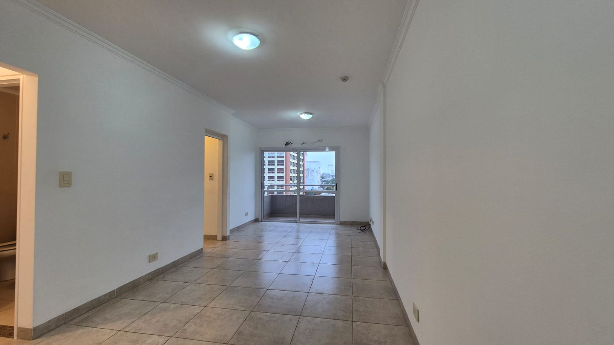 PRECIOSO DEPARTAMENTO DE 1 DORMITORIO EN EL CENTRO DE POSADAS CON COCHERA - 1