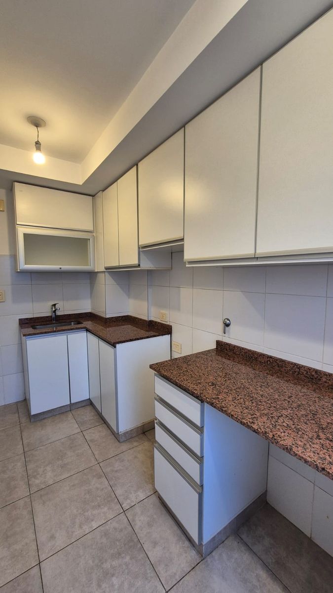 PRECIOSO DEPARTAMENTO DE 1 DORMITORIO EN EL CENTRO DE POSADAS CON COCHERA - 4