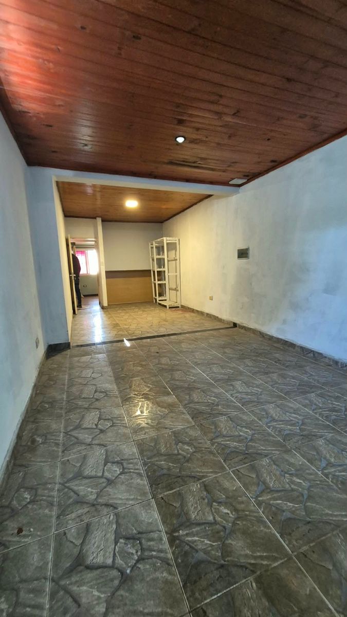 CASA EN ALQUILER DE 2 DORMITORIOS EN LA CIUDAD DE POSADAS - 8
