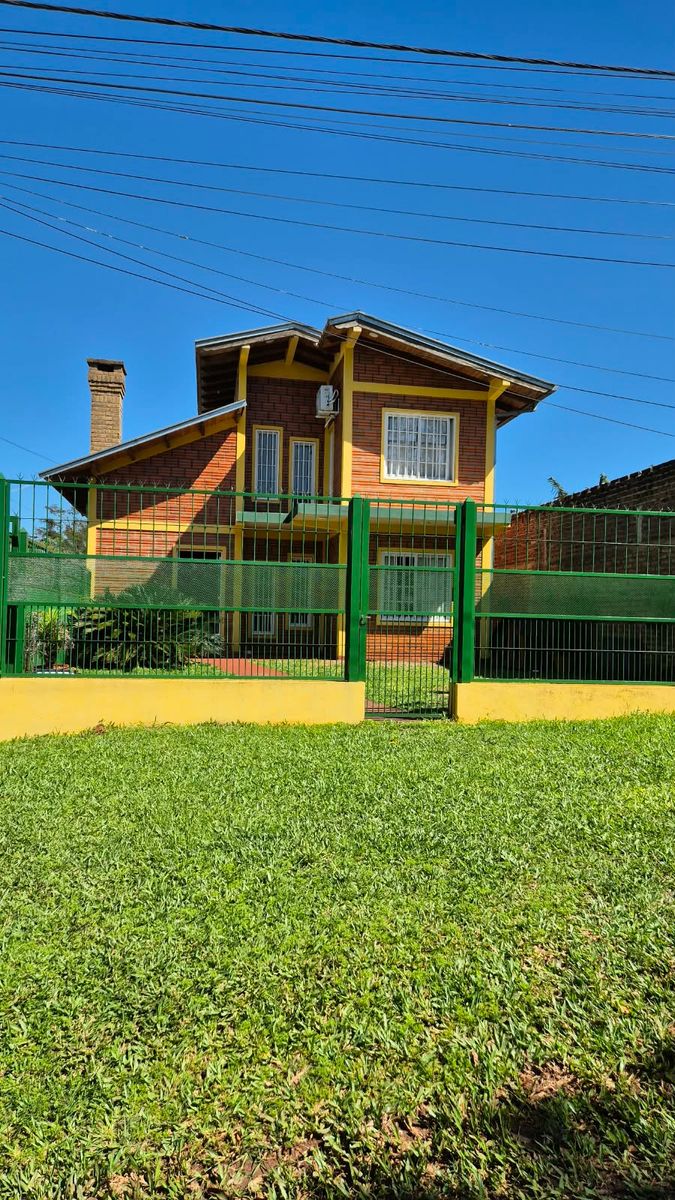 PRECIOSA CASA EN VENTA EN OBERÁ MISIONES - 8