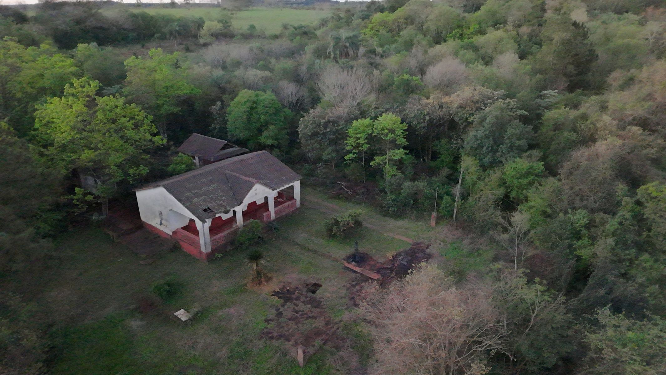CASA QUINTA DE 3 HECTÁREAS Y MEDIA APROX EN VENTA — foto 3
