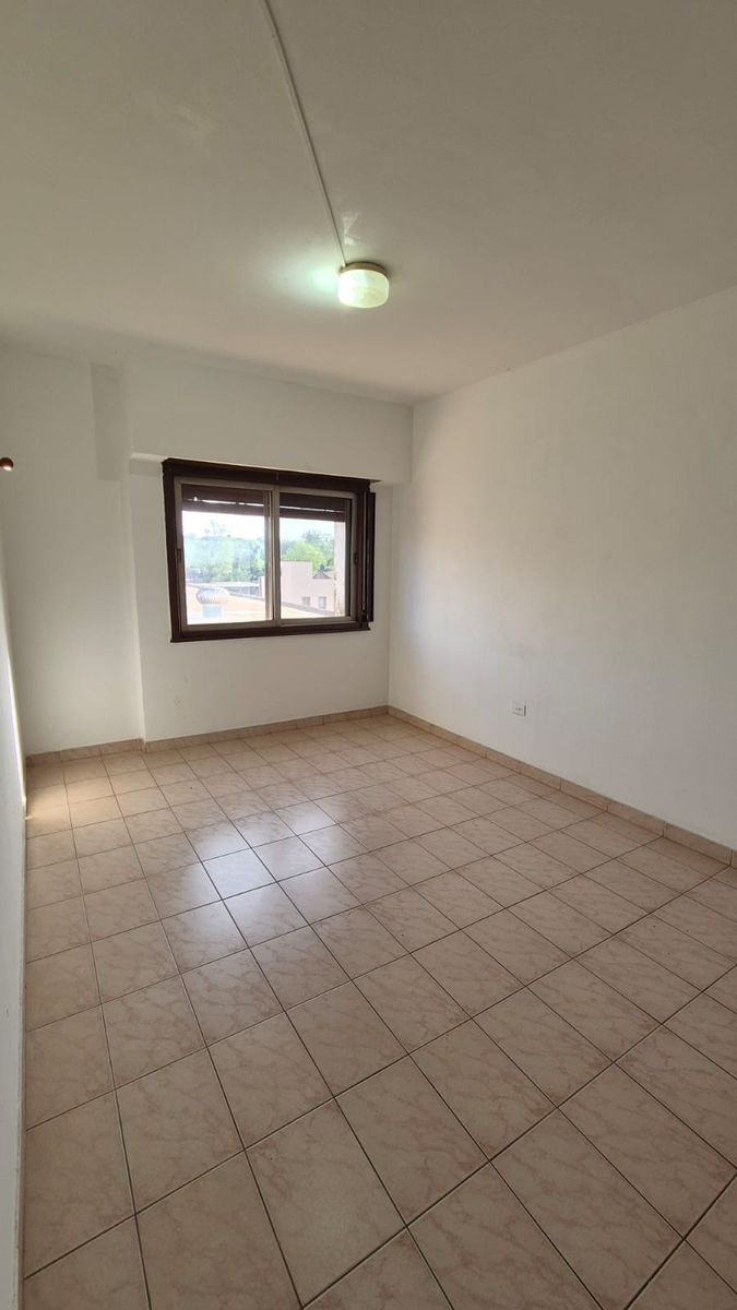 DEPARTAMENTO DE DOS DORMITORIOS SOBRE AV. TIERRA DEL FUEGO — foto 4