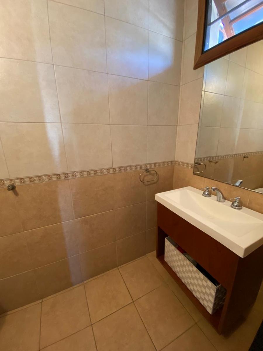 SE VENDE HERMOSA CASA CON TERRENO DE 4 AMBIENTE CON TERRENO EN ITUZAINGO — foto 9