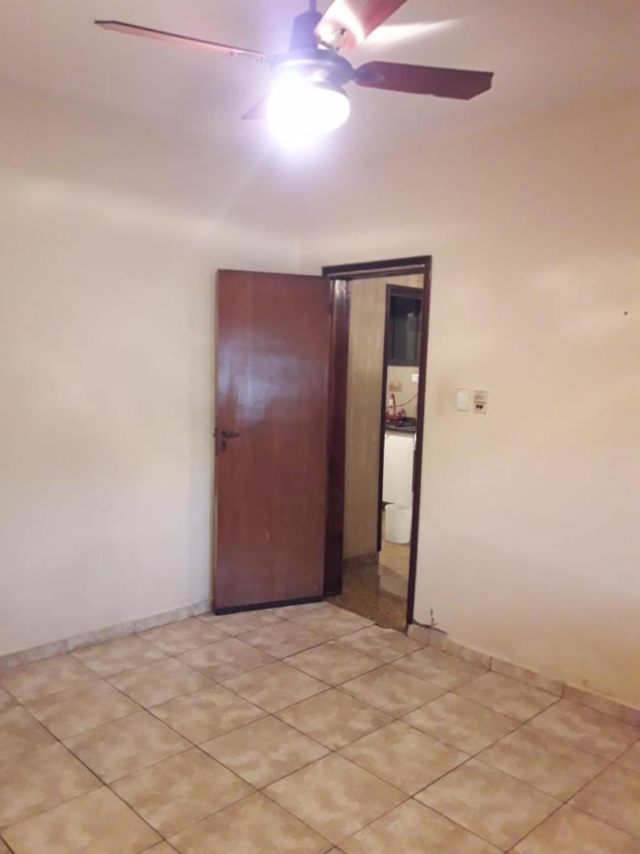 Venta Casa a Reciclar con Estupendo Lote 9,30 X 51 Lanus Este