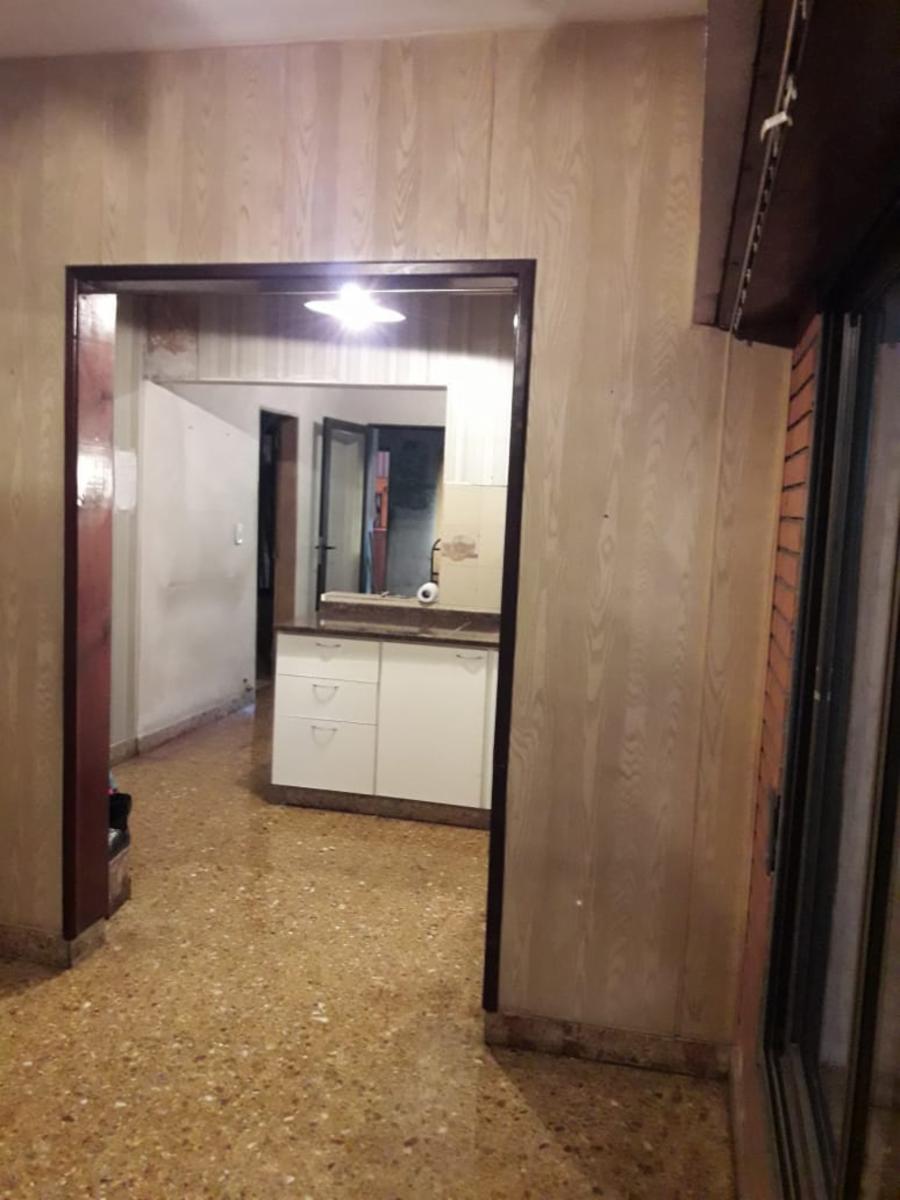 Venta Casa a Reciclar con Estupendo Lote 9,30 X 51 Lanus Este — foto 2