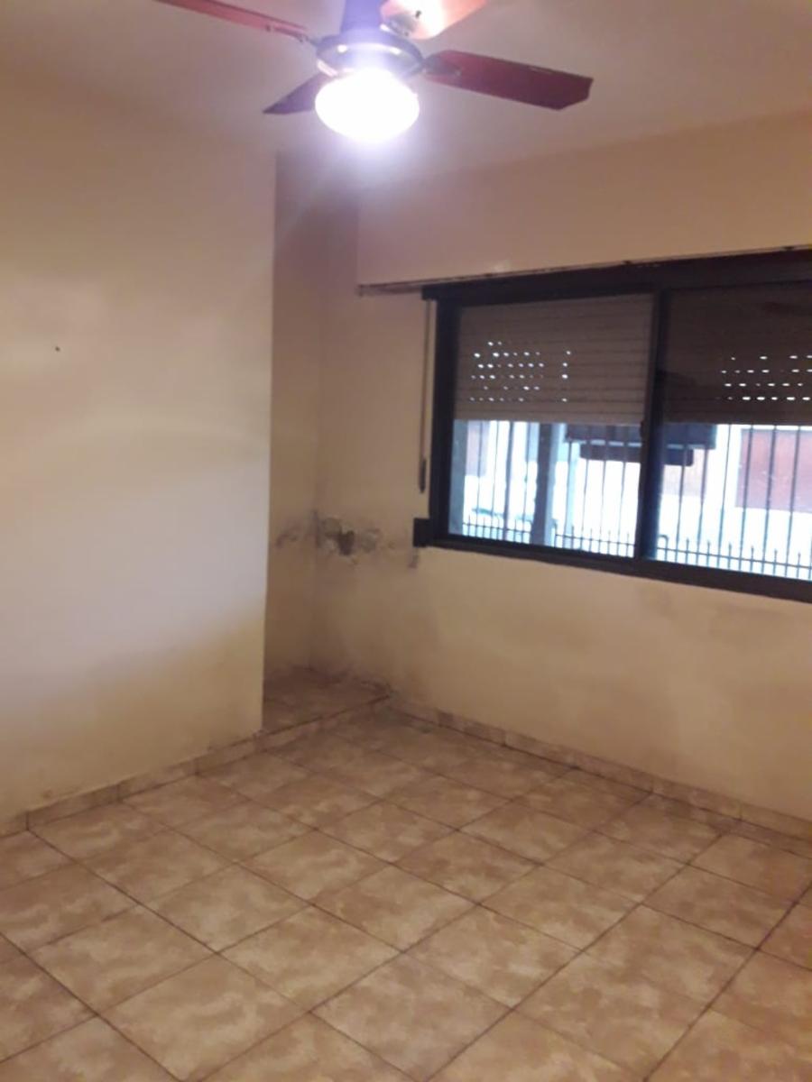 Venta Casa a Reciclar con Estupendo Lote 9,30 X 51 Lanus Este — foto 4