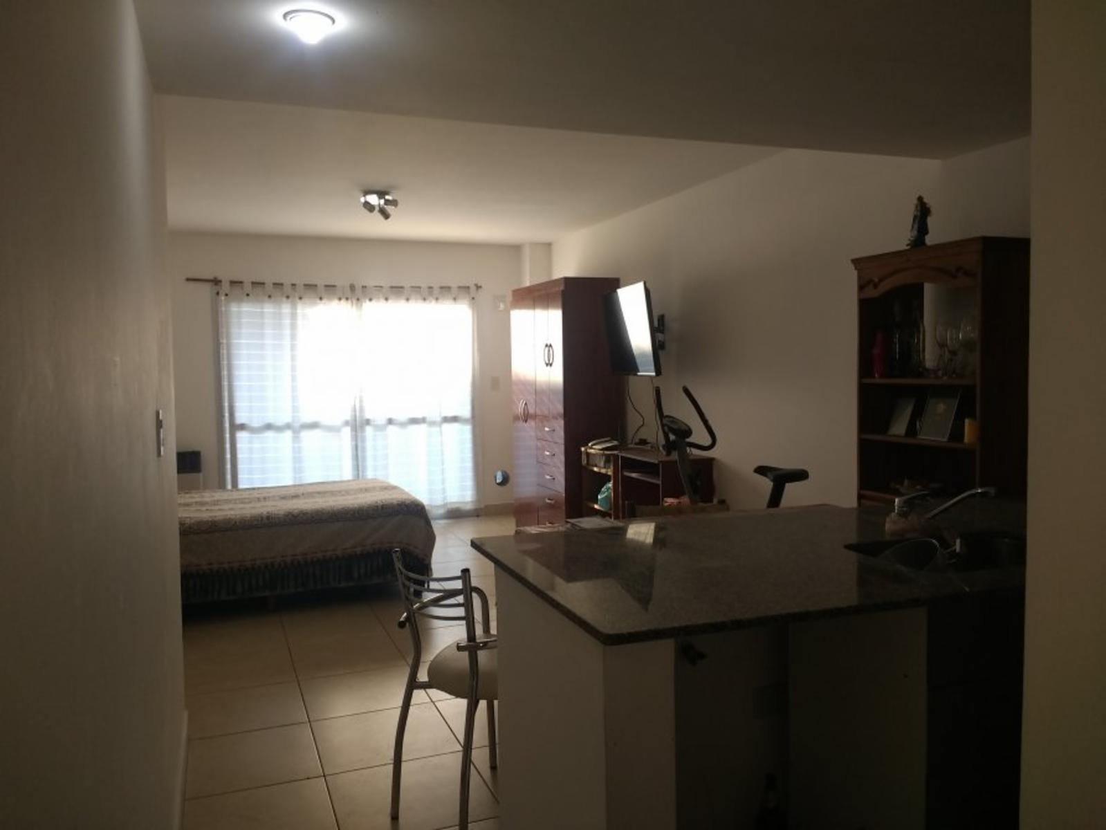 Venta hermoso departamento monoambiente centro de Adrogué — foto 5