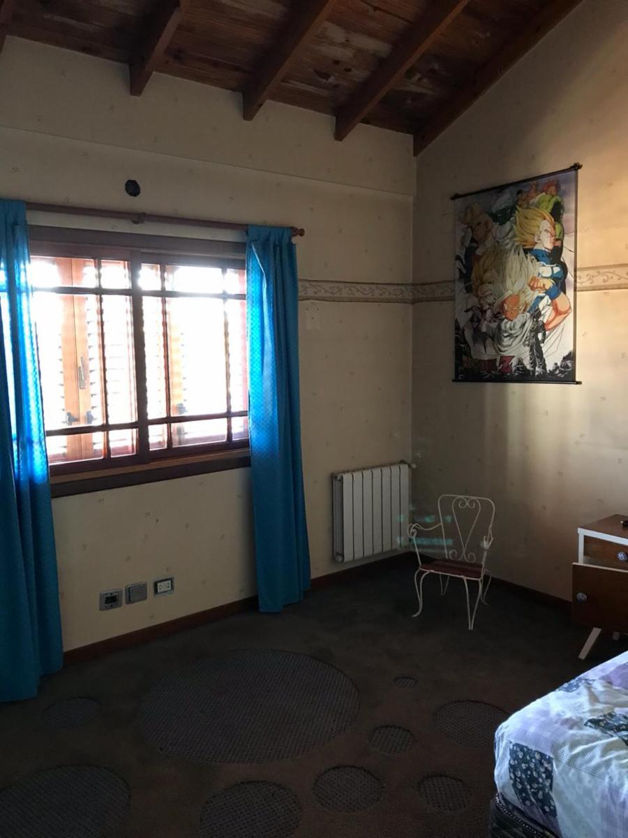 Venta chalet 4 dormitorios y parque Banfield — foto 5