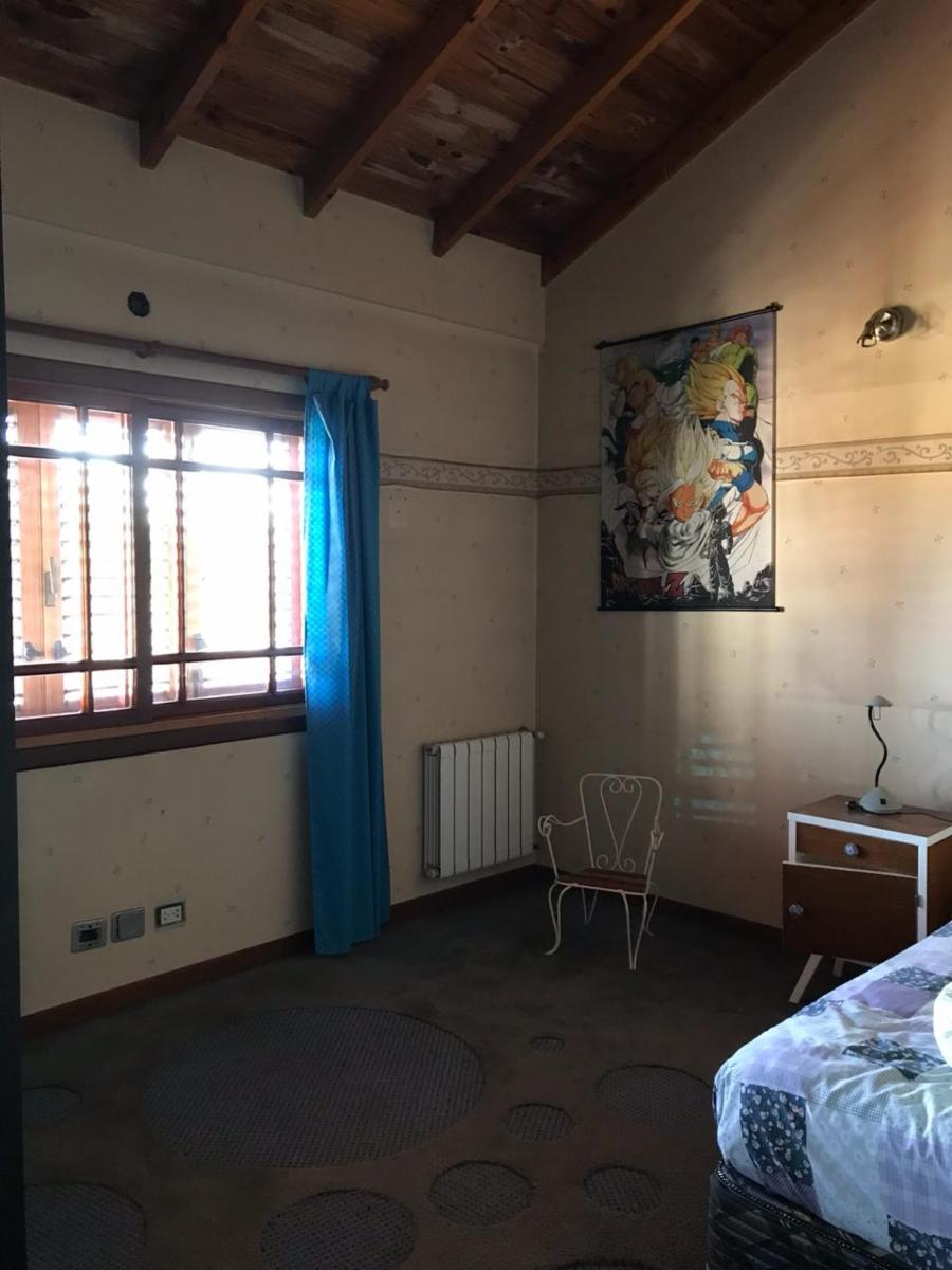 Venta chalet 4 dormitorios y parque Banfield — foto 6