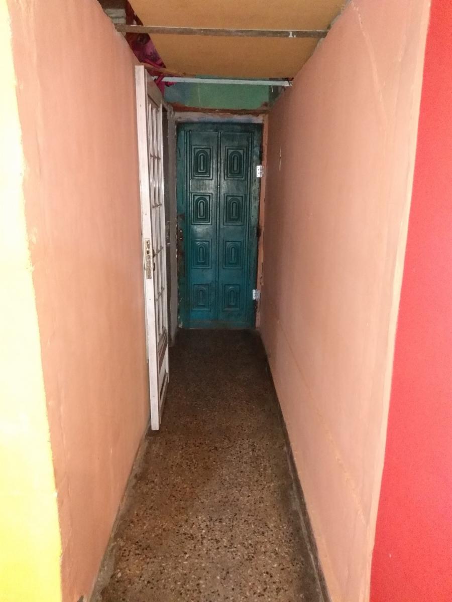 Local/galpon con Vivienda - Venta - Luis Guillon - 6