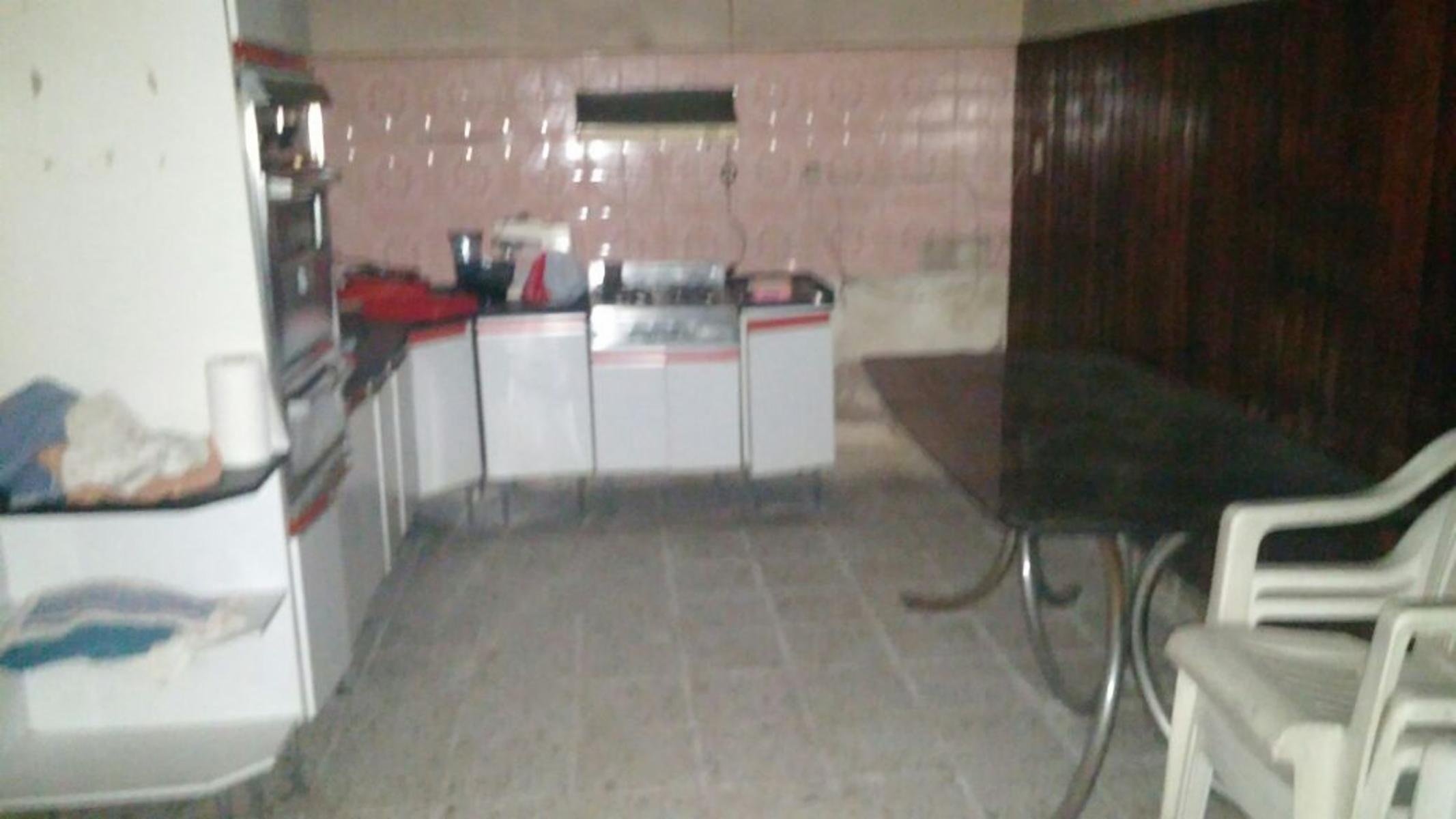 Casa para dos familias en venta en Remedios de Escalada — foto 2
