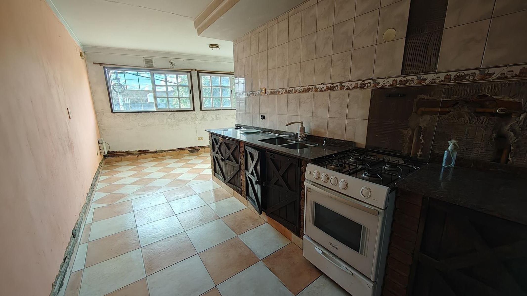 Casa para dos familias en venta en Remedios de Escalada — foto 14