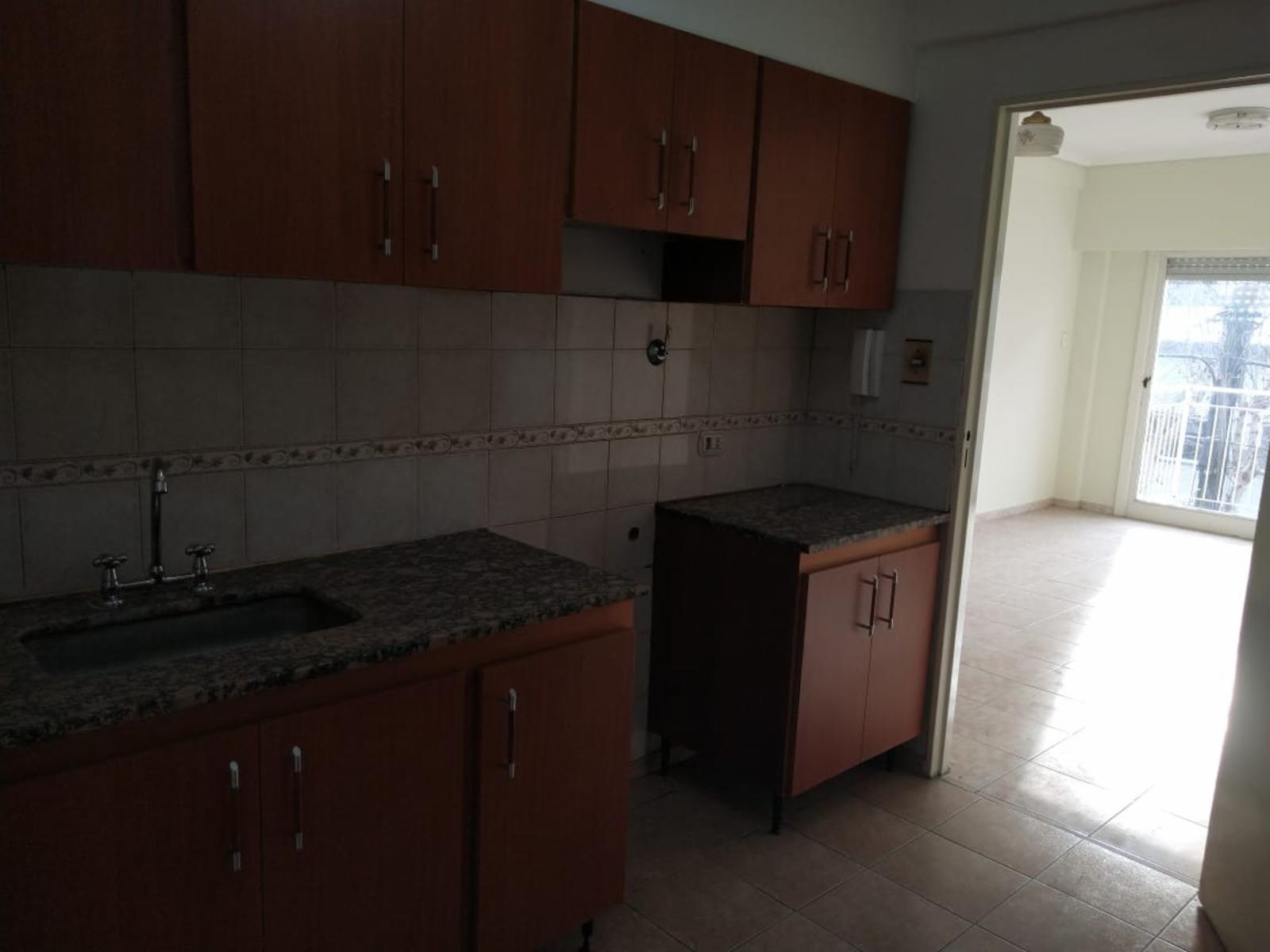 Departamento dos ambientes en venta centro de Monte Grande — foto 12
