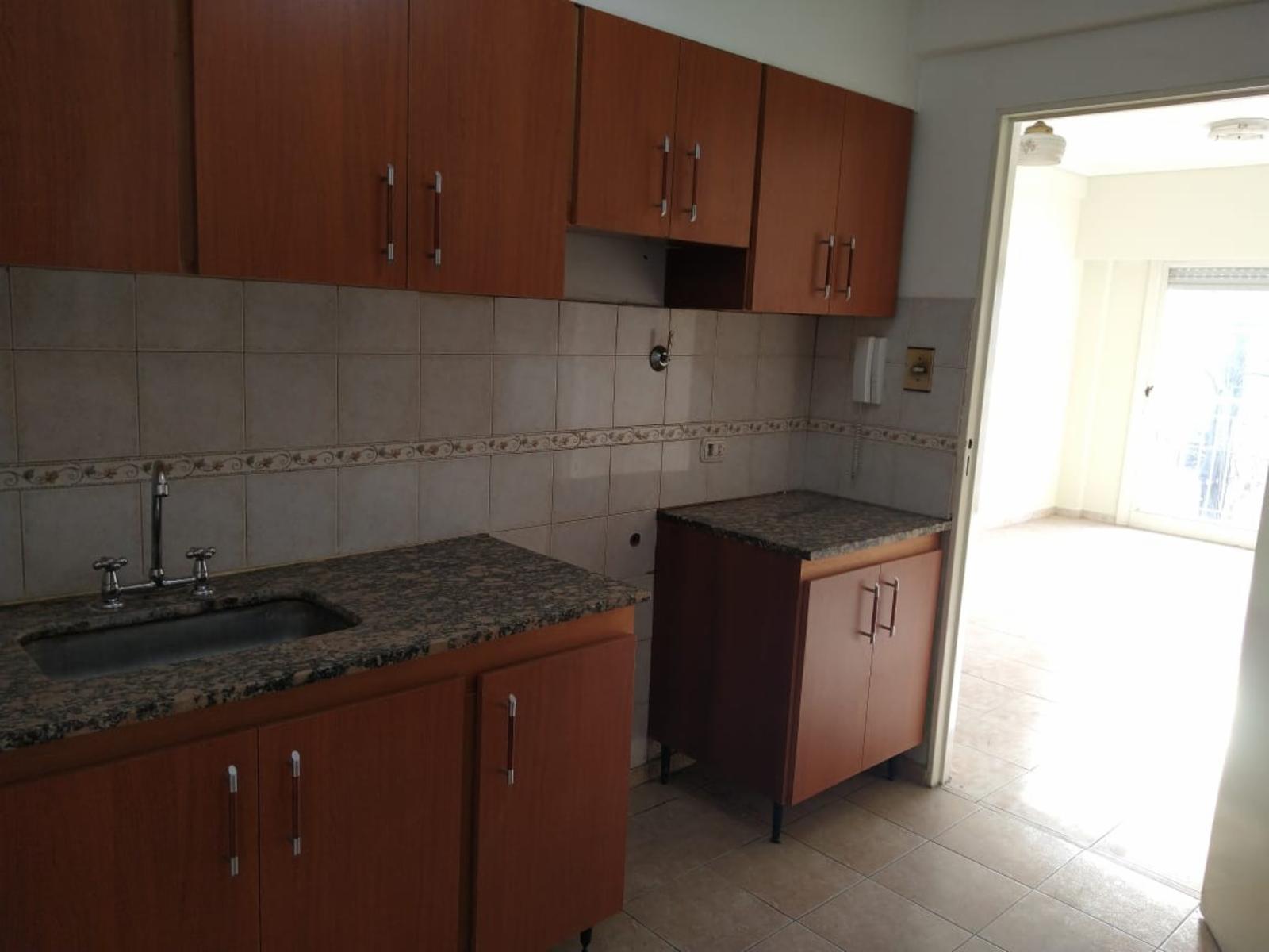 Departamento dos ambientes en venta centro de Monte Grande — foto 14