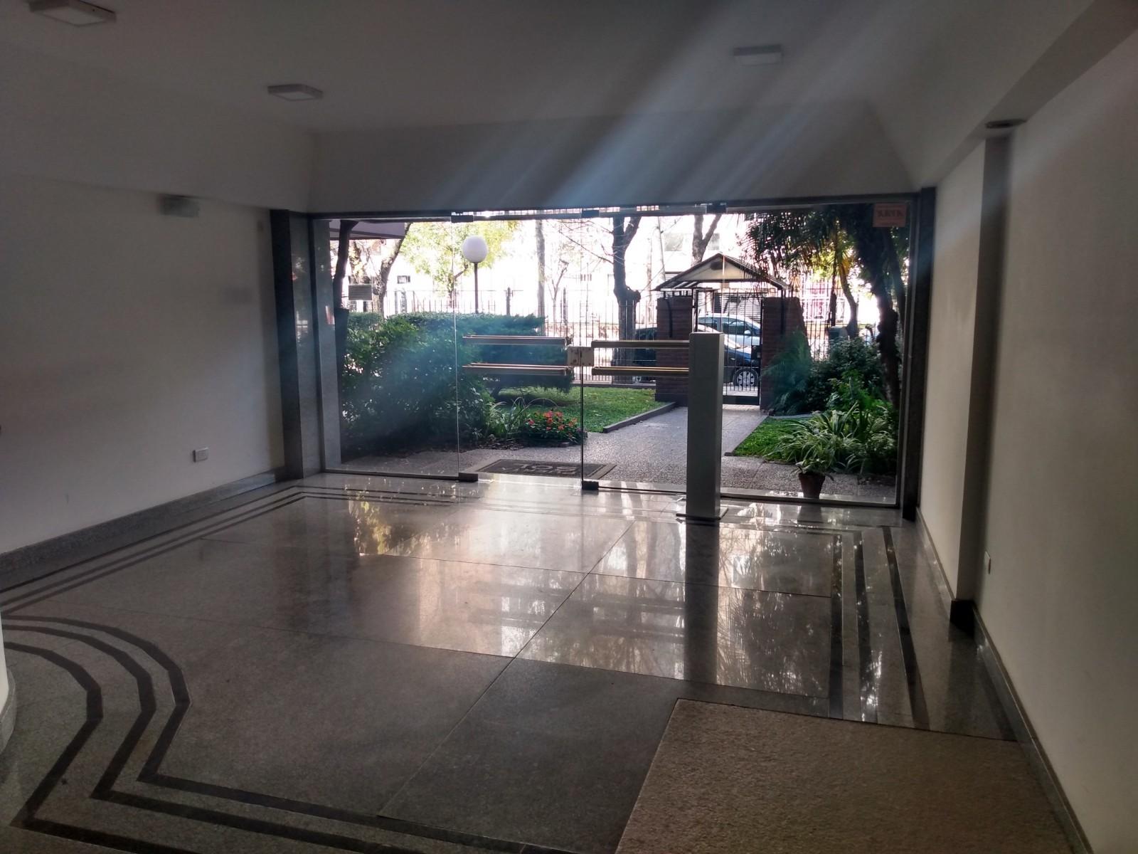 Departamento tres ambientes venta Monte Grande — foto 4