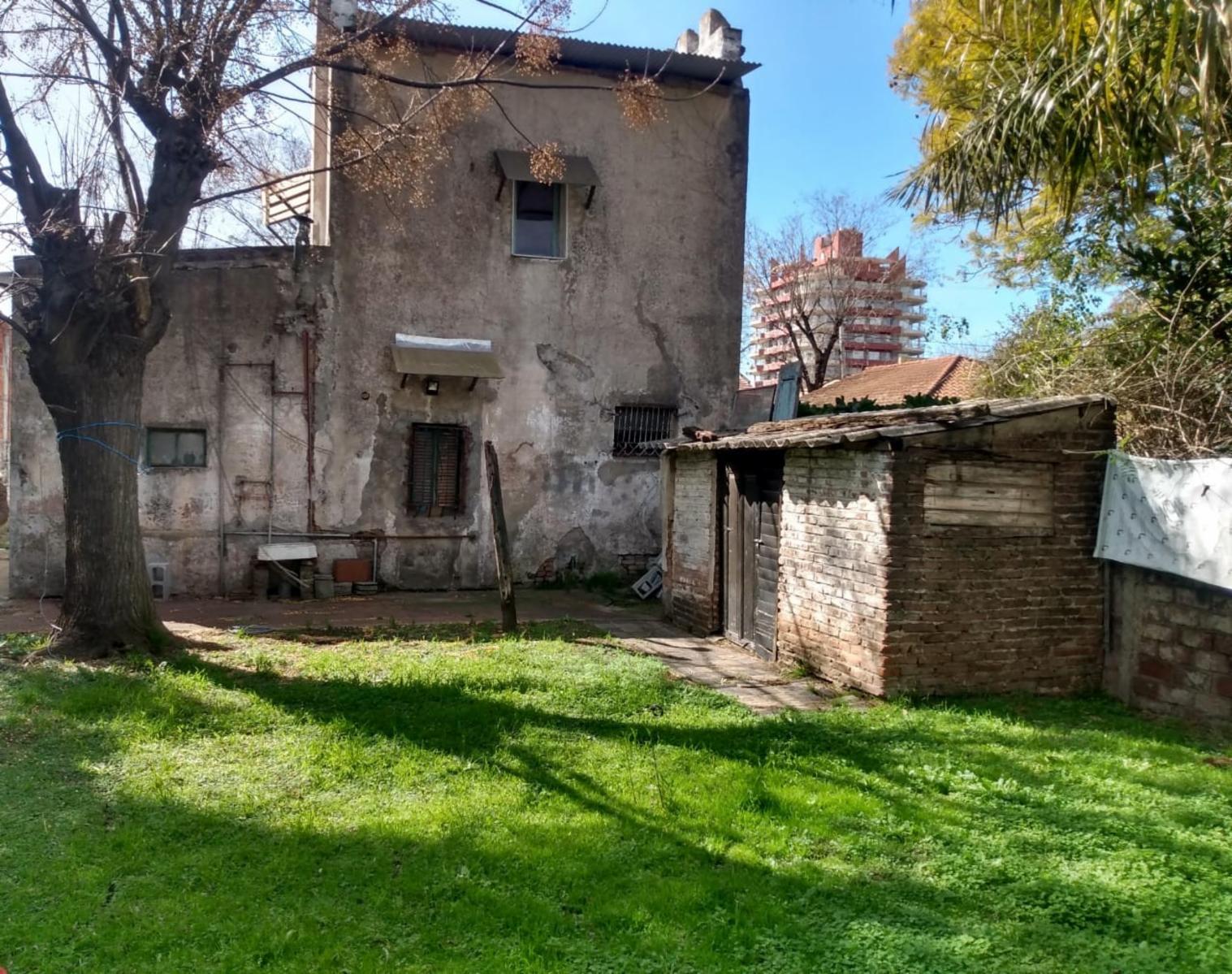 Lote venta centro de Monte Grande. Ideal desarrollo. — foto 2