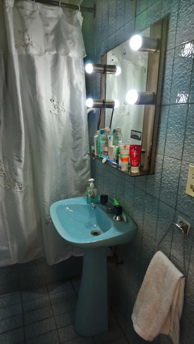 Departamento dos ambientes balcón venta Lanus Oeste — foto 11