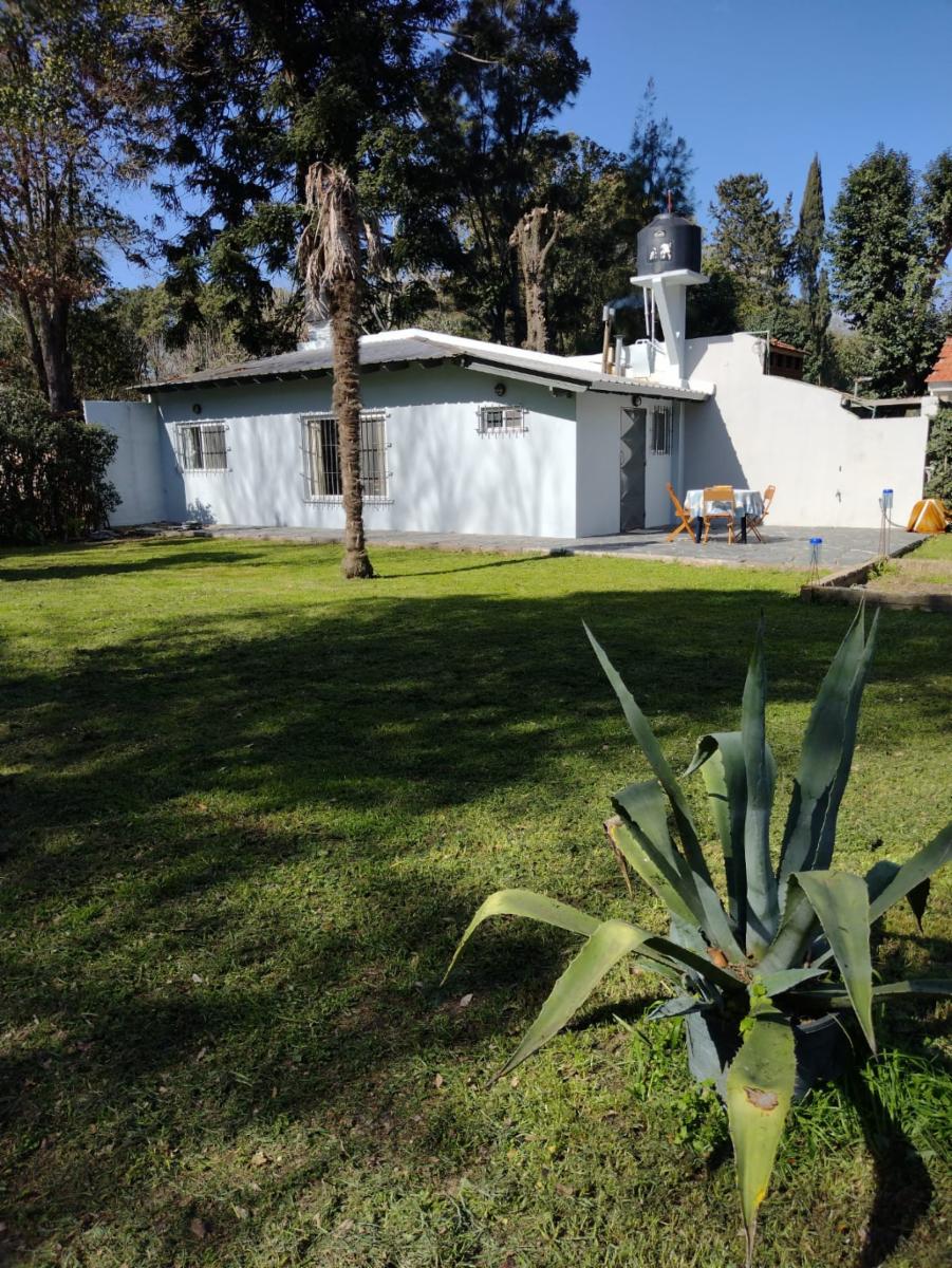 Casa sobre enorme lote en venta en Brandsen - 3