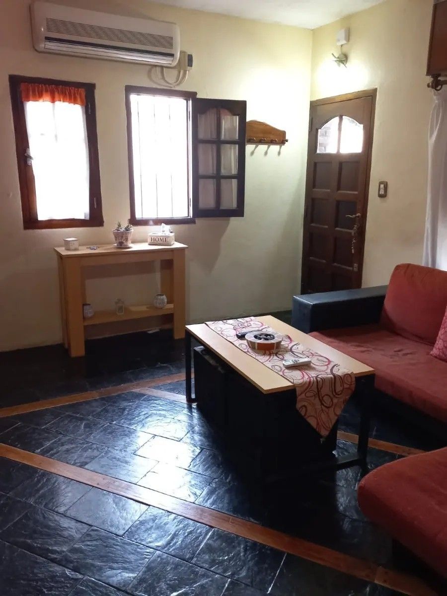 Linda casa en venta con dos dormitorios, parque, parrilla y piscinaLomas de Zamora — foto 10