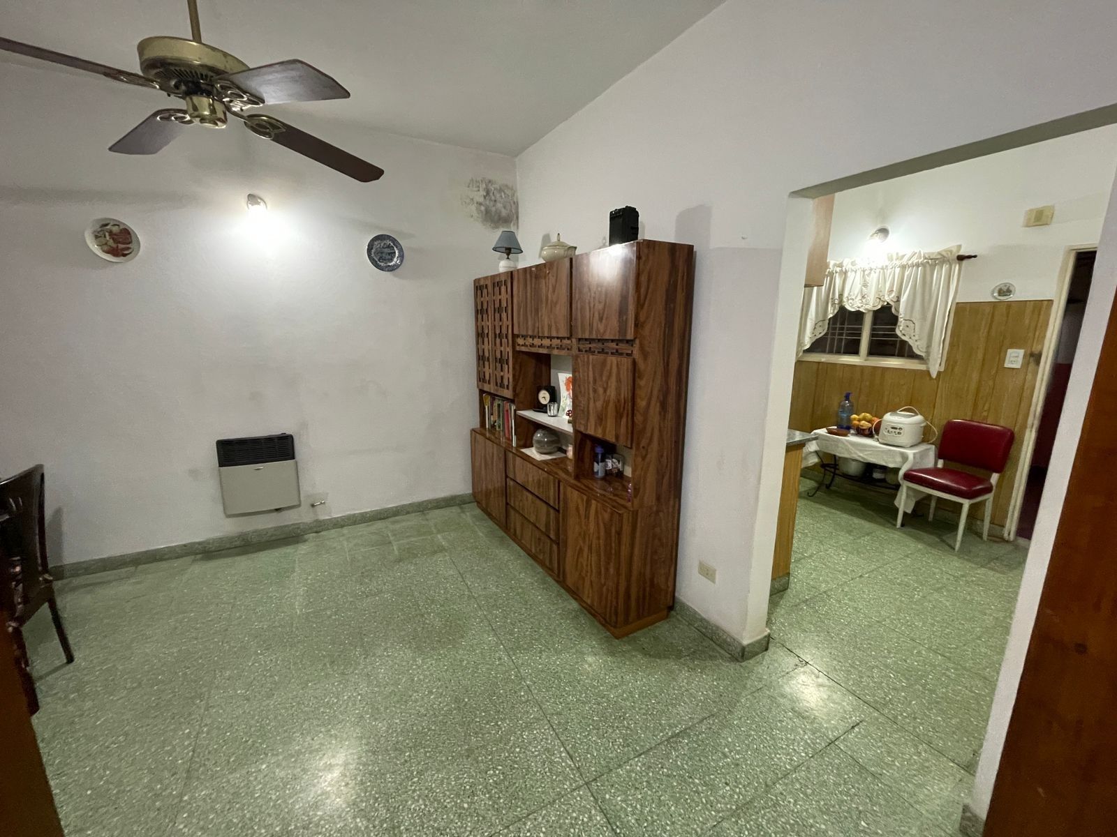 Comoda casa en venta en Lomas de Zamora — foto 7
