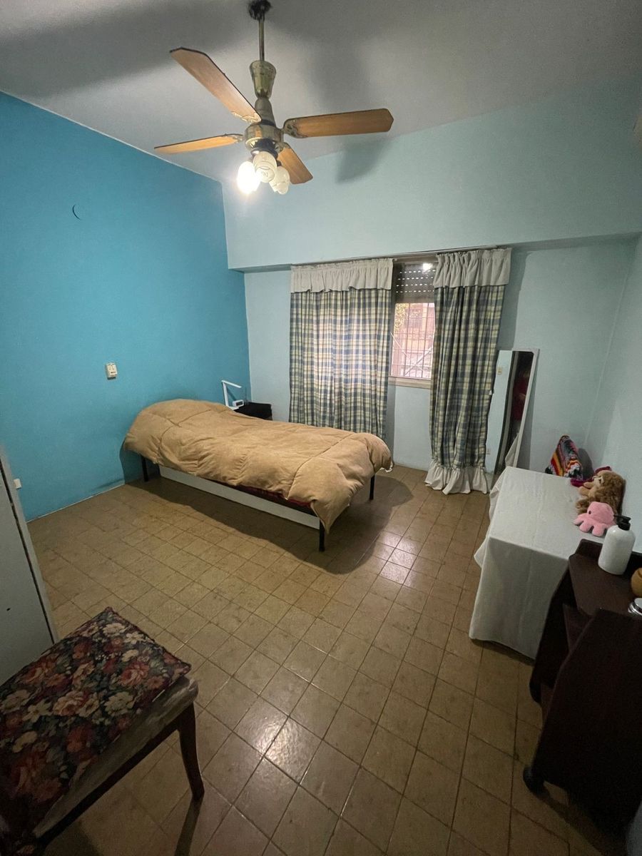 Comoda casa en venta en Lomas de Zamora — foto 14