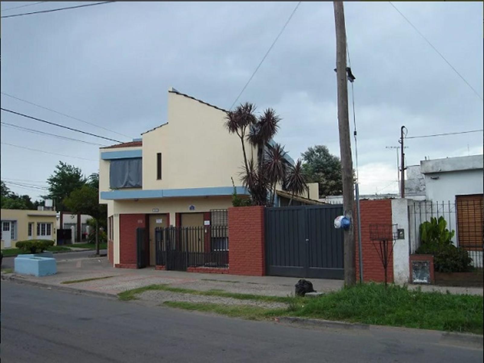 Casa En Venta a 600 mts. de Acceso Oeste y Ruta 23 - Moreno Norte — foto 3