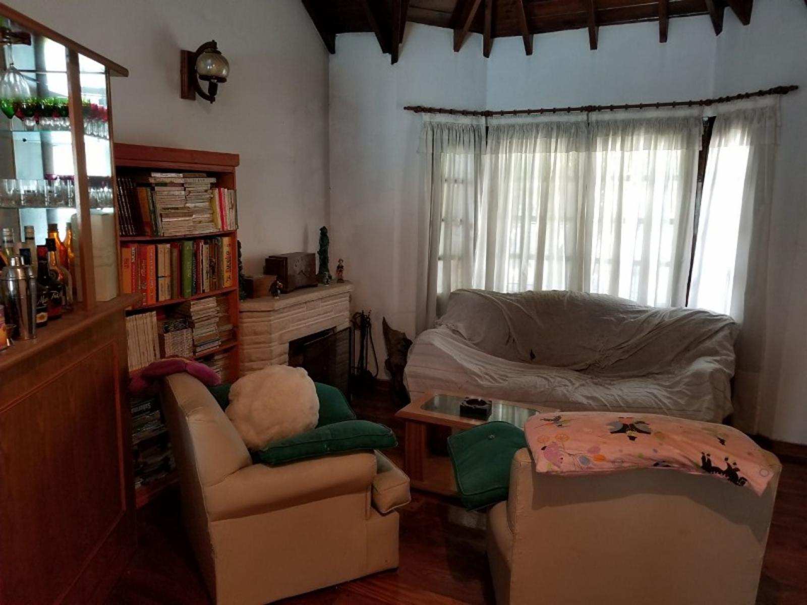 Chalet Céntrico 5 Ambientes Ituzaingo Centro. Excelente — foto 2