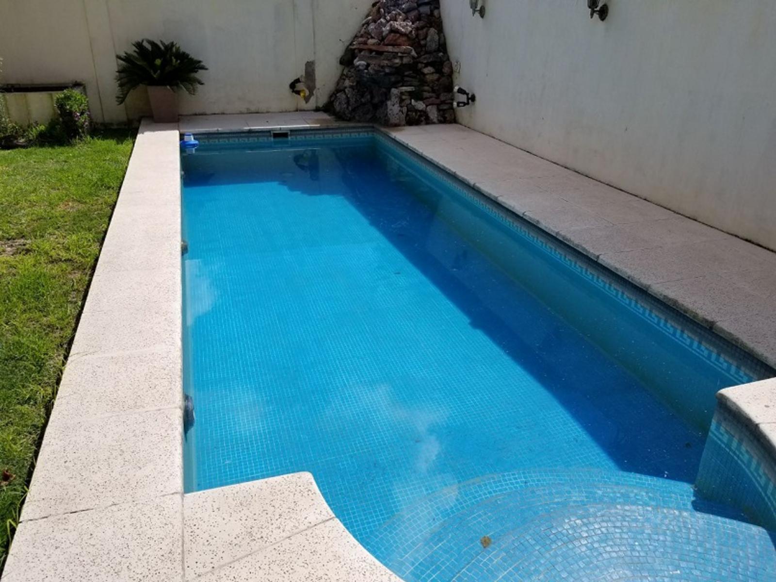 Chalet Céntrico 5 Ambientes Ituzaingo Centro. Excelente — foto 7