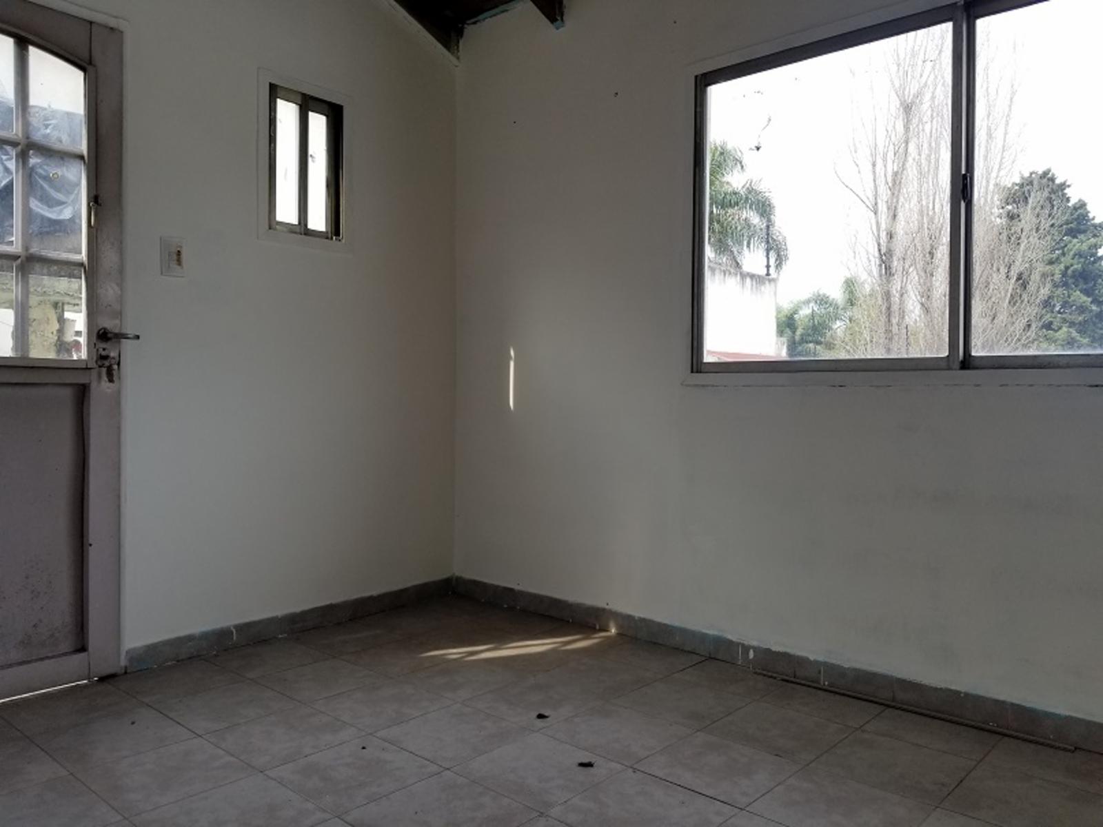 Casa 5 Ambientes en venta a 200mts Av. Santa Rosa - Ituzaingó Norte — foto 4
